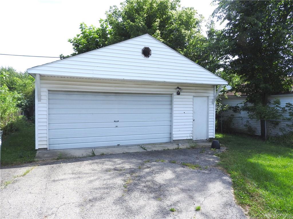 2248 Wilding Property Photo 3
