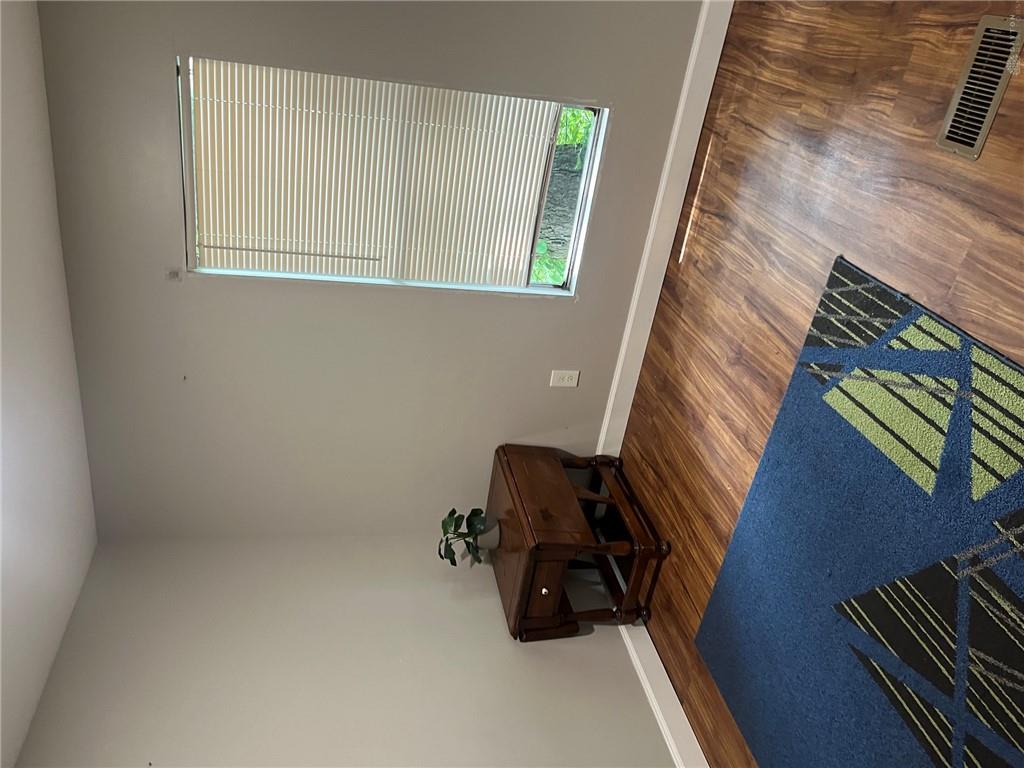 57 Rochester Hill Property Photo 13