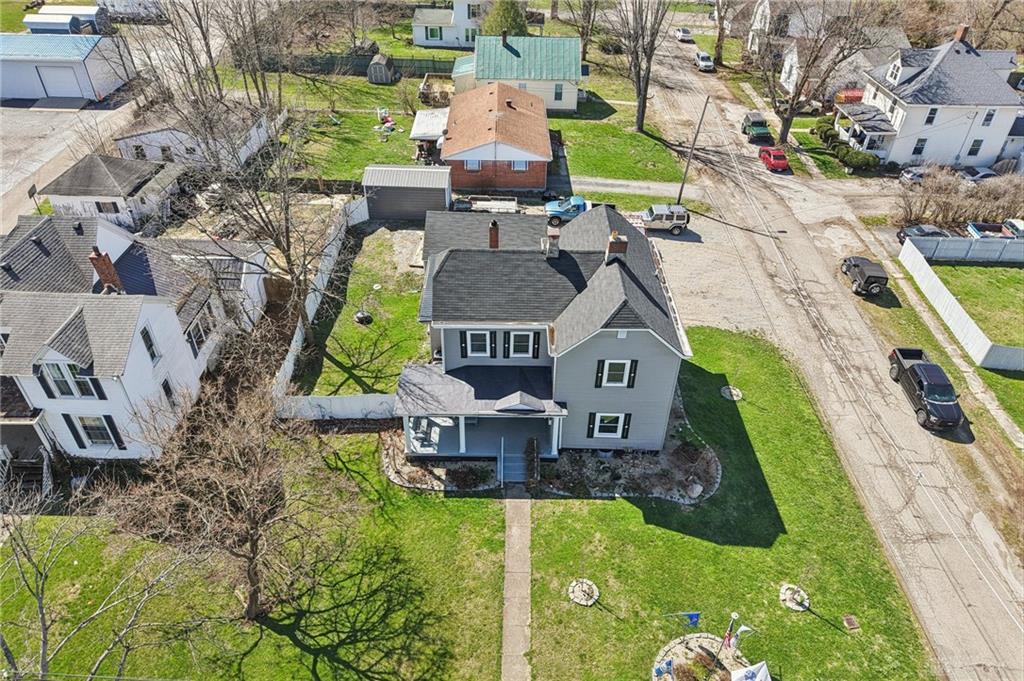 213 N Broadway Property Photo 12