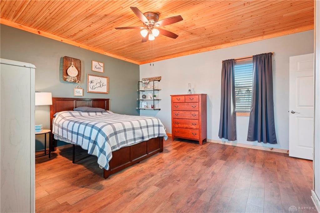 213 N Broadway Property Photo 56
