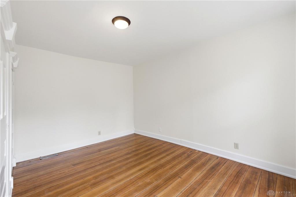 258 E Center Property Photo 14