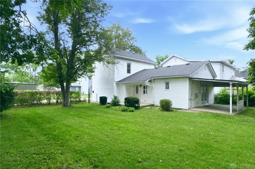 258 E Center Property Photo 22