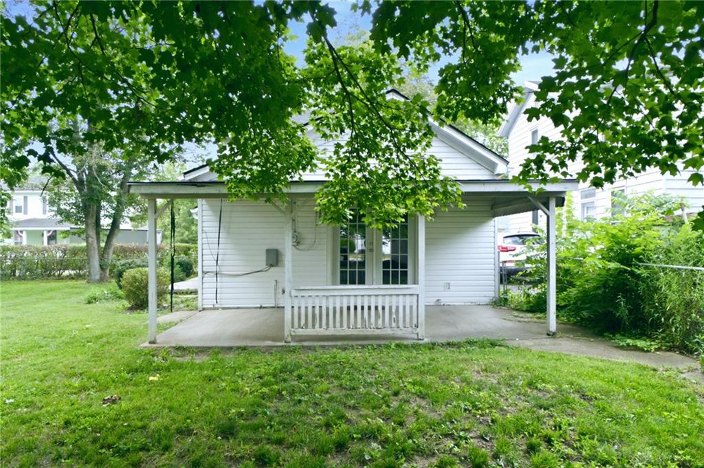 258 E Center Property Photo 28