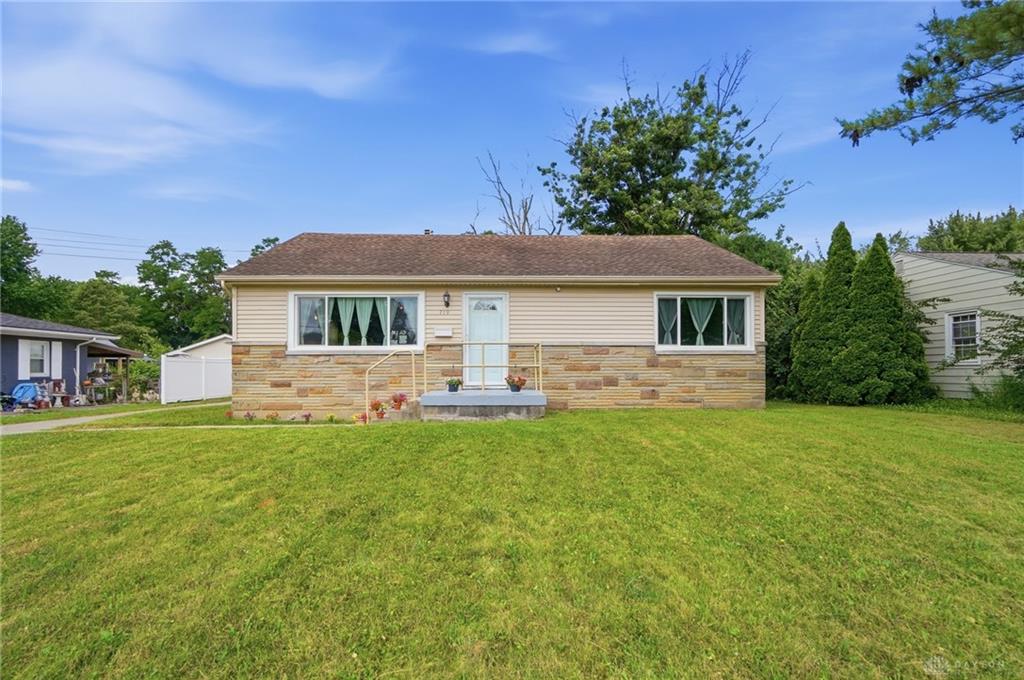 719 Lawnview Property Photo 1