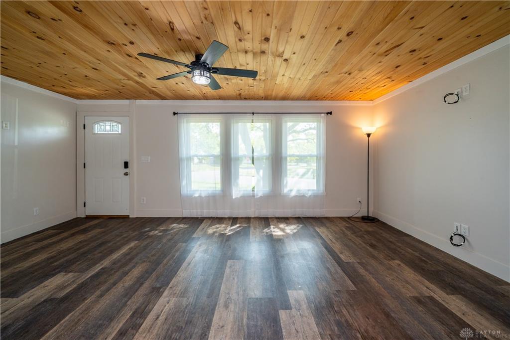 2793 Galewood Property Photo 5