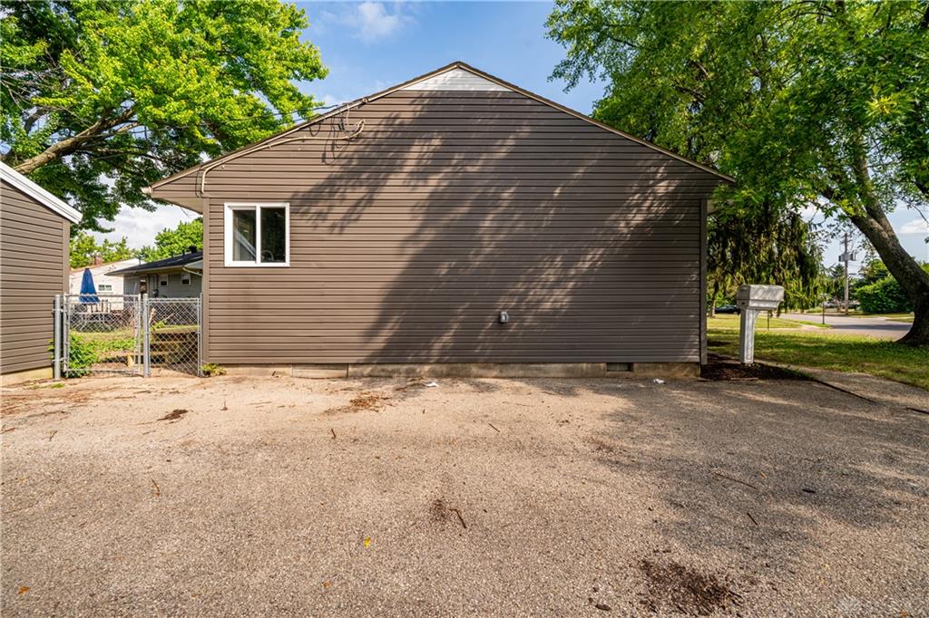 2793 Galewood Property Photo 38