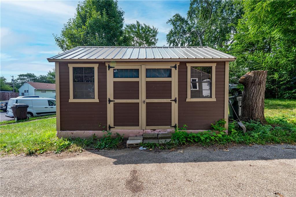 2793 Galewood Property Photo 39