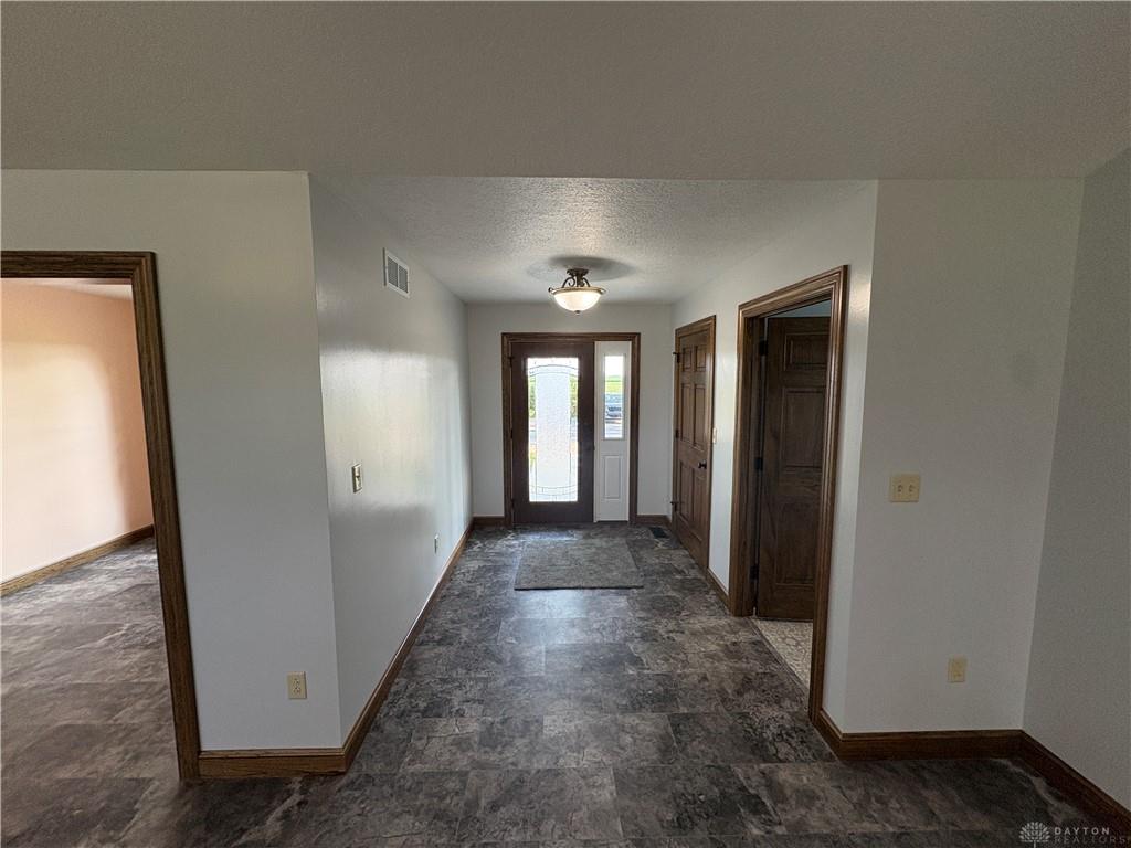 8853 Graw Property Photo 2