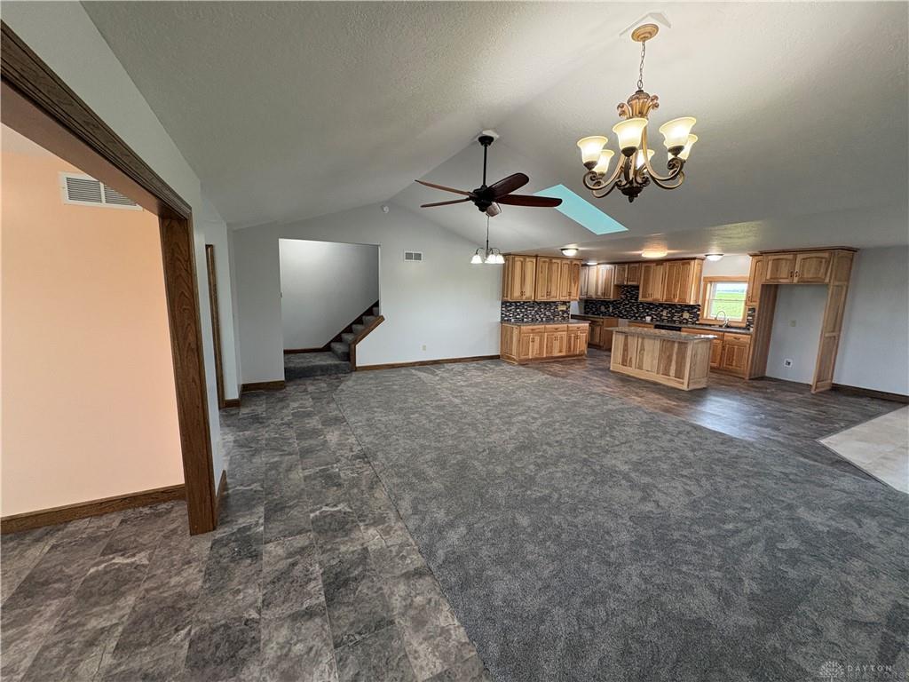 8853 Graw Property Photo 9