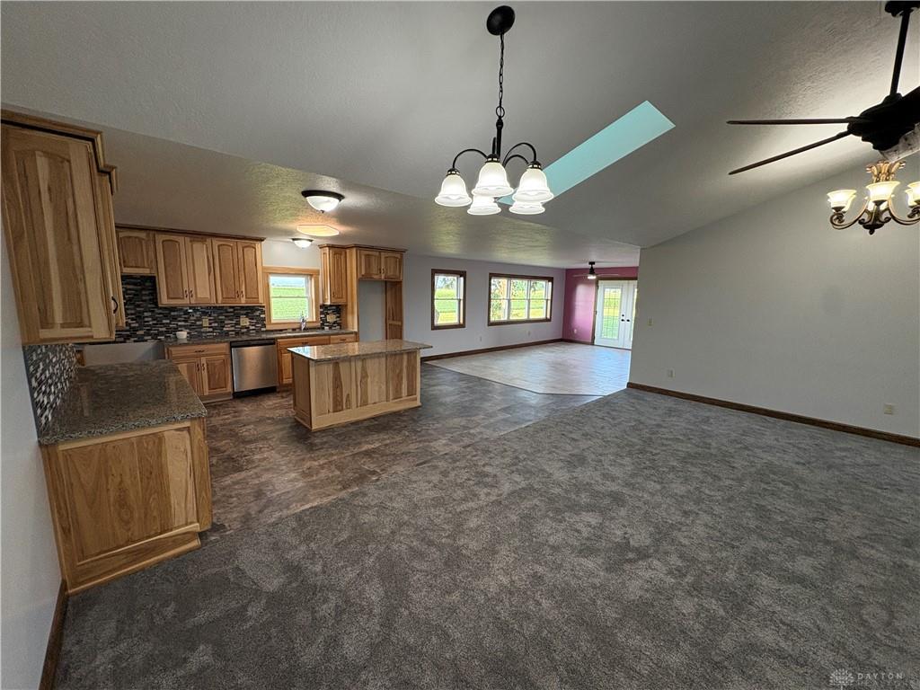 8853 Graw Property Photo 10