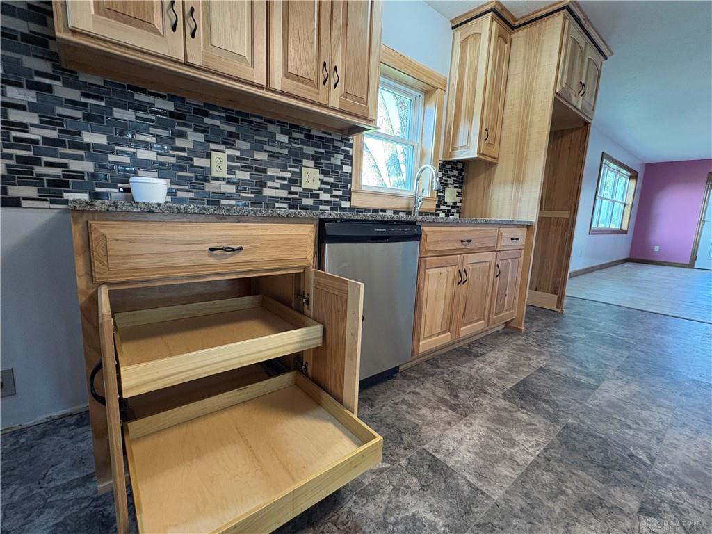 8853 Graw Property Photo 18