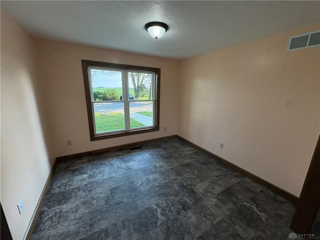 8853 Graw Property Photo 31