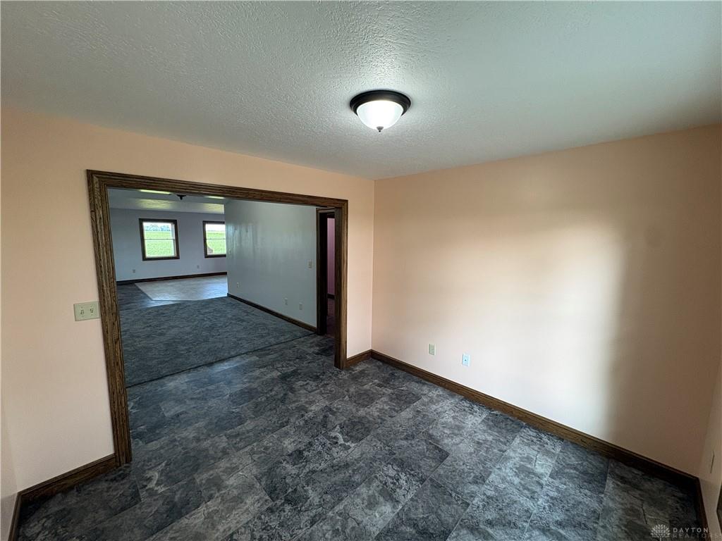 8853 Graw Property Photo 33