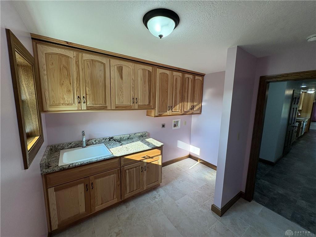 8853 Graw Property Photo 47