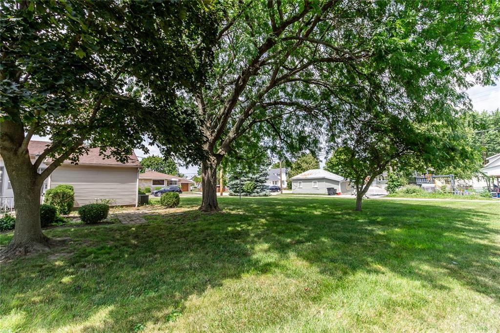 901 Harrison Property Photo 6