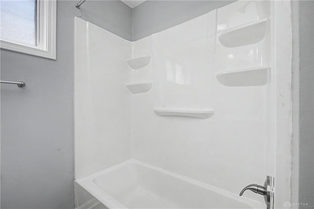 217 Whispering Property Photo 23