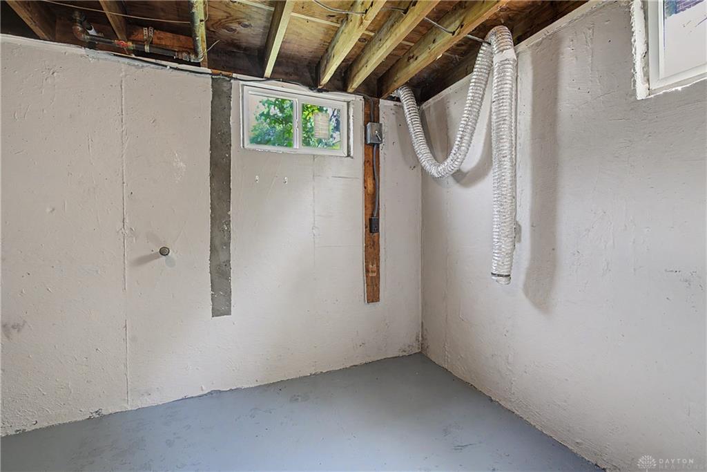 217 Whispering Property Photo 29