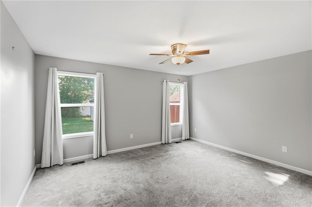 2675 Executive Property Photo 15
