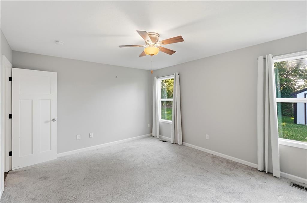 2675 Executive Property Photo 16