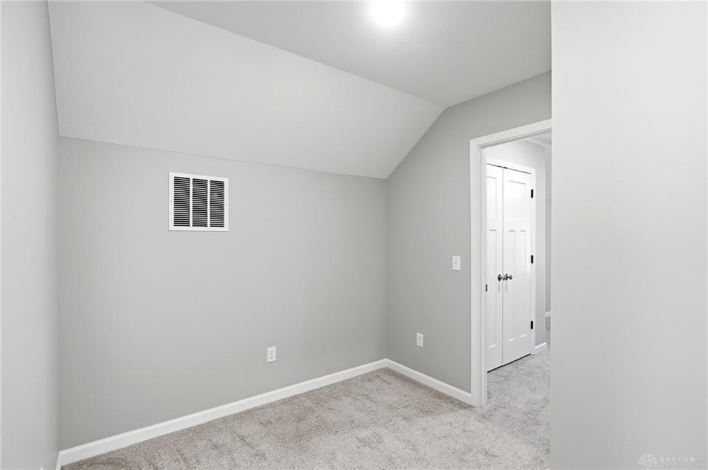 2675 Executive Property Photo 22