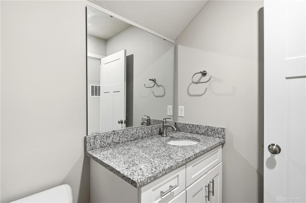 2675 Executive Property Photo 29