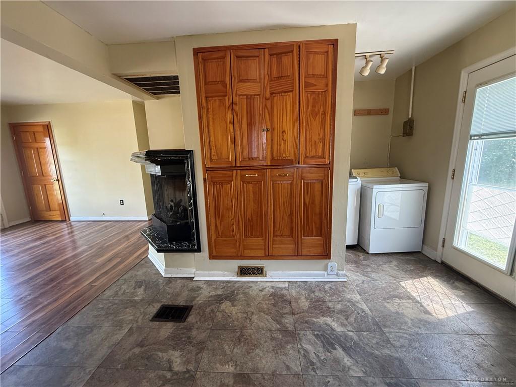 1229 Jeanette Property Photo 11