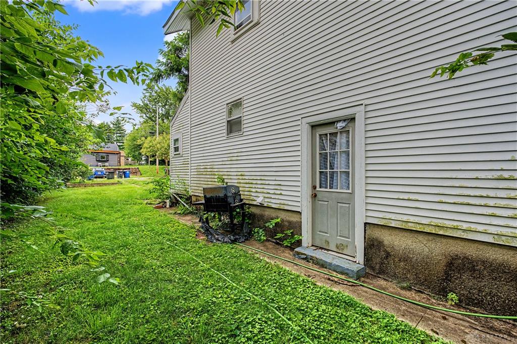 1106 Highland Property Photo 29