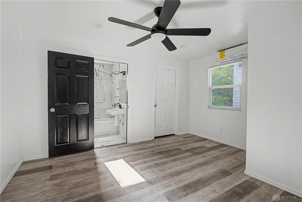 538 Shoop Property Photo 16