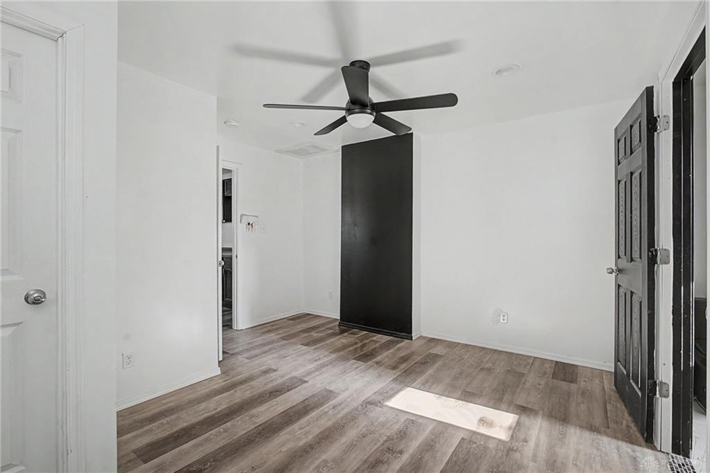 538 Shoop Property Photo 18