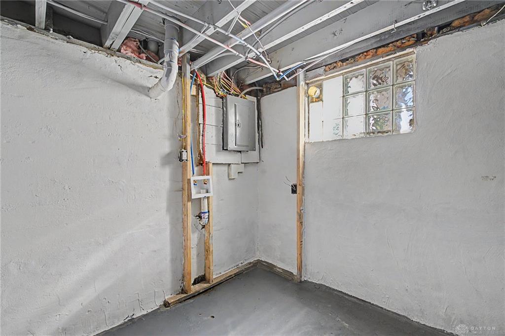 538 Shoop Property Photo 24