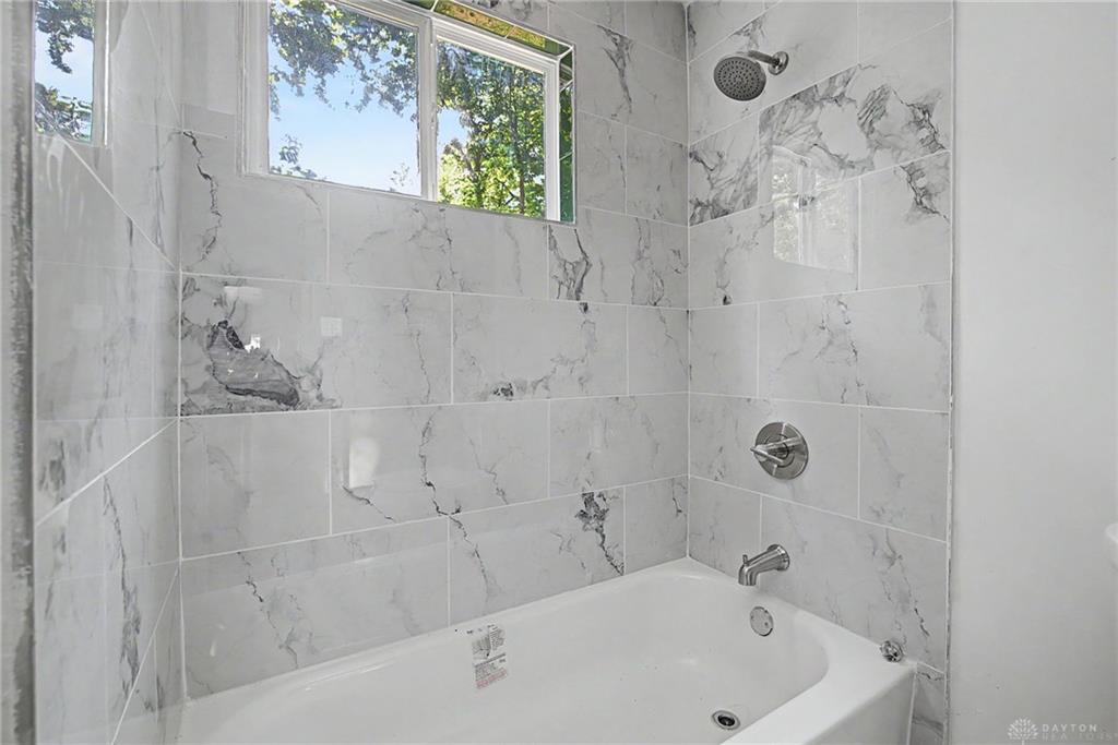 538 Shoop Property Photo 40