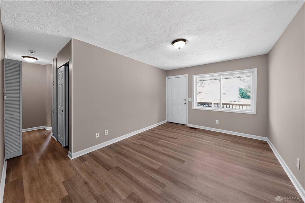 4626 Nevada Property Photo 9