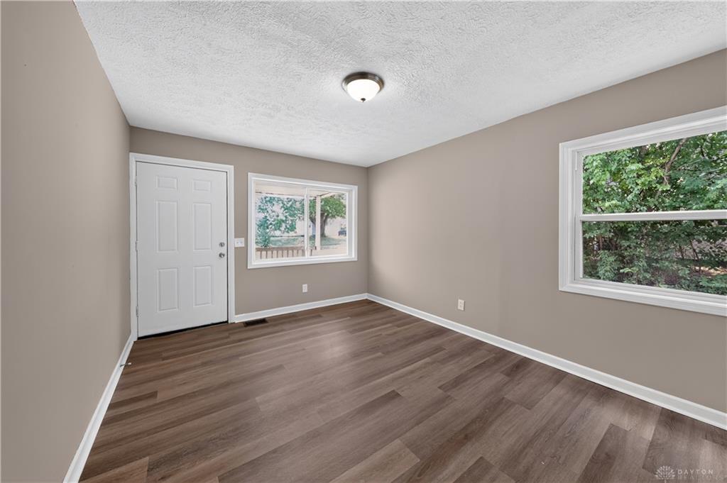 4626 Nevada Property Photo 10