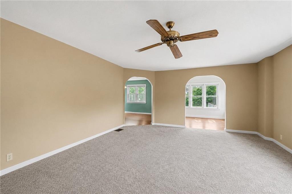 407 Virginia Property Photo 6