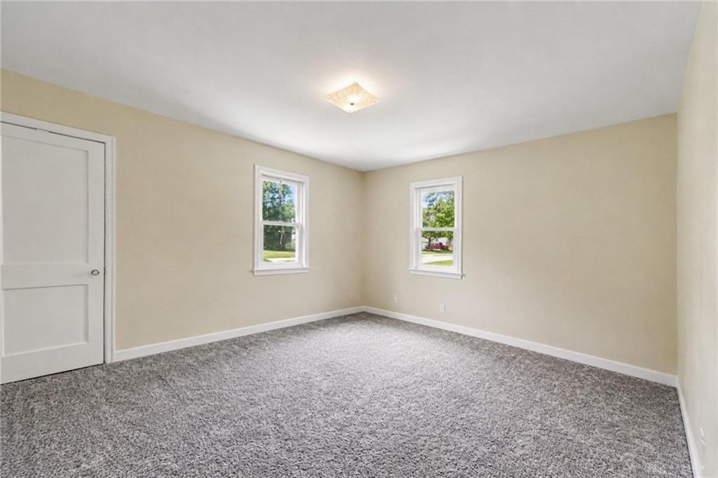 407 Virginia Property Photo 15