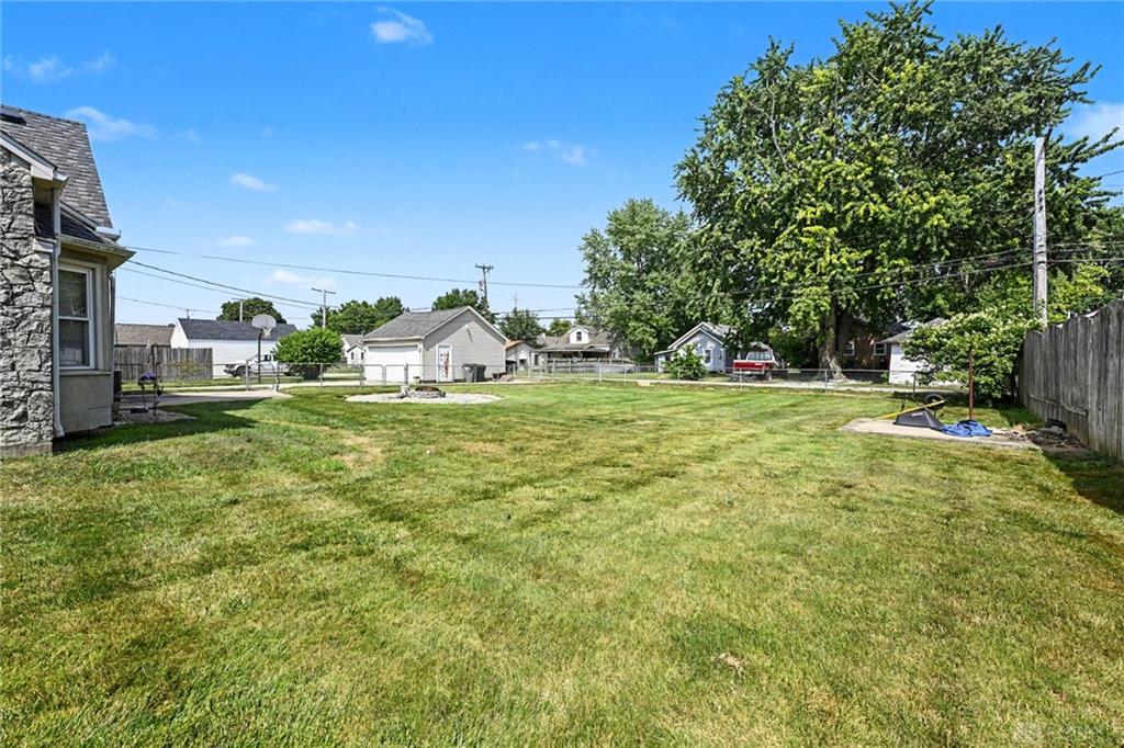 407 Virginia Property Photo 27