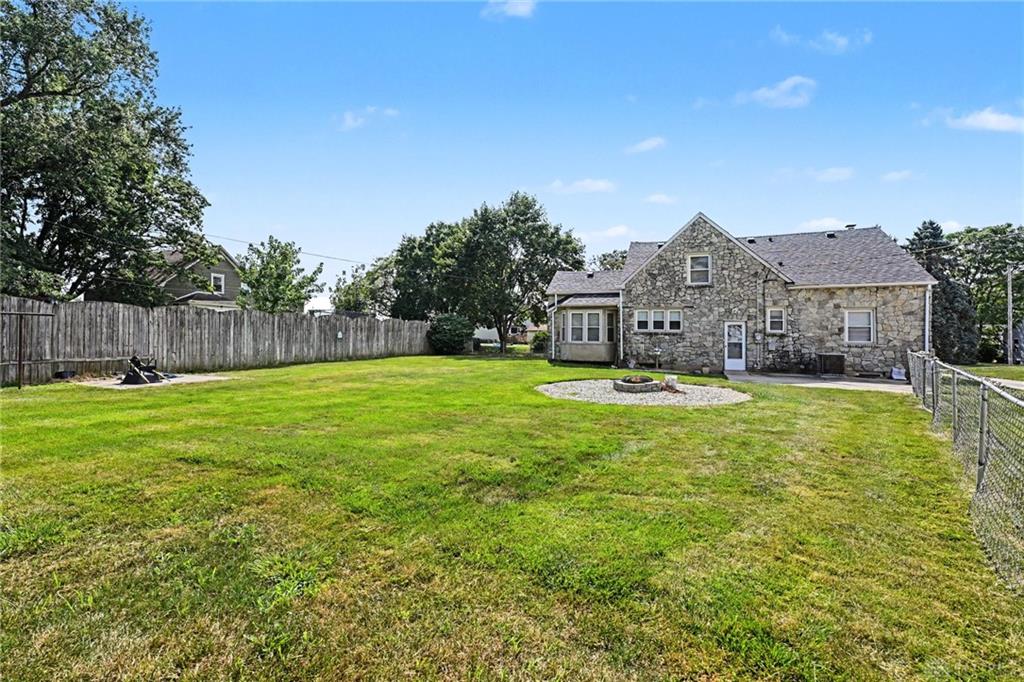 407 Virginia Property Photo 28