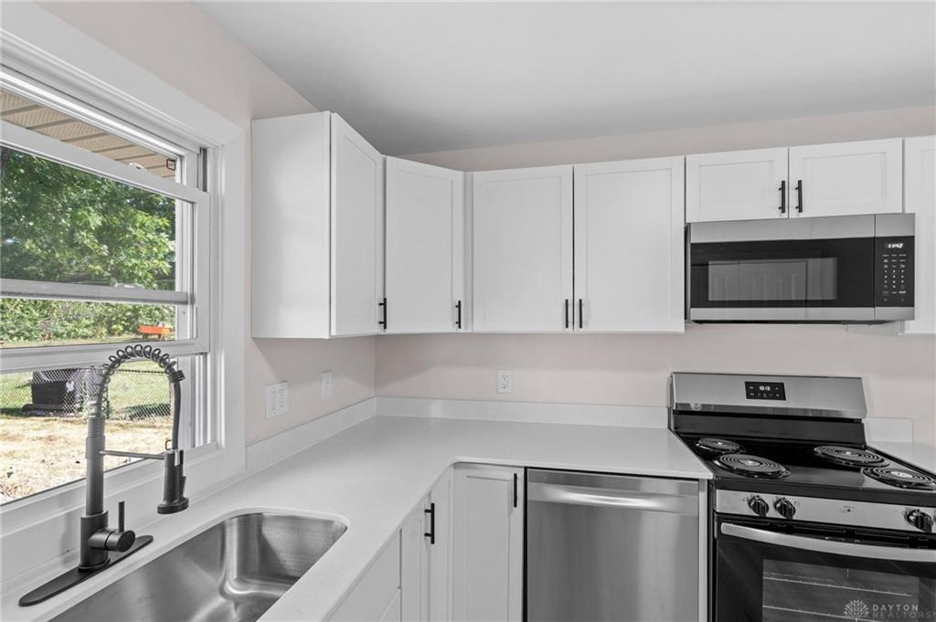 2806 Purdue Property Photo 11