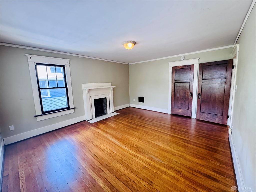 62 E Dixon Property Photo 37