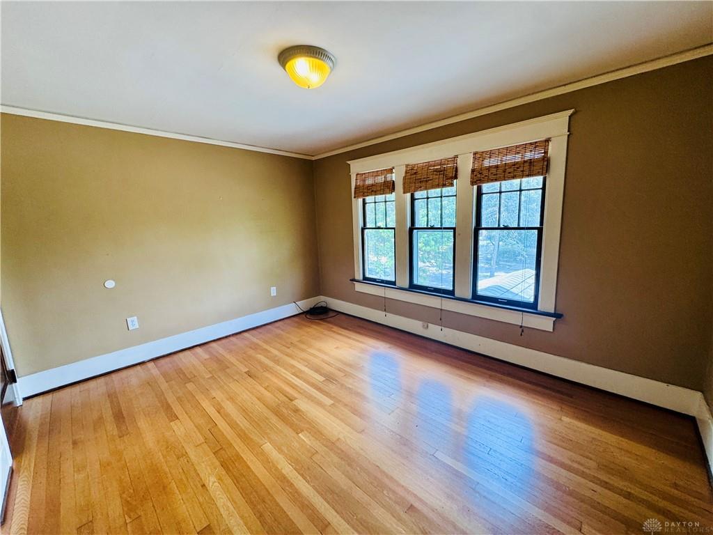 62 E Dixon Property Photo 45