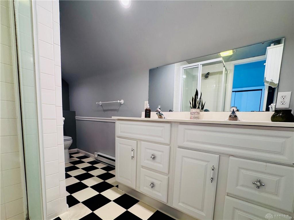 62 E Dixon Property Photo 54