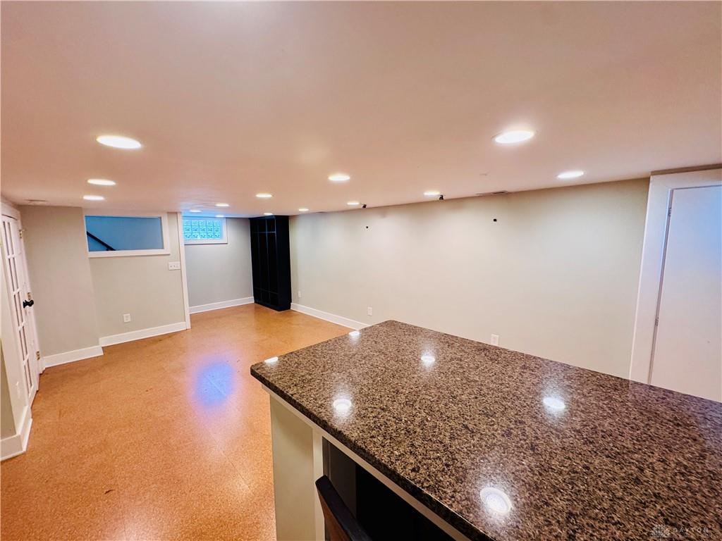 62 E Dixon Property Photo 61