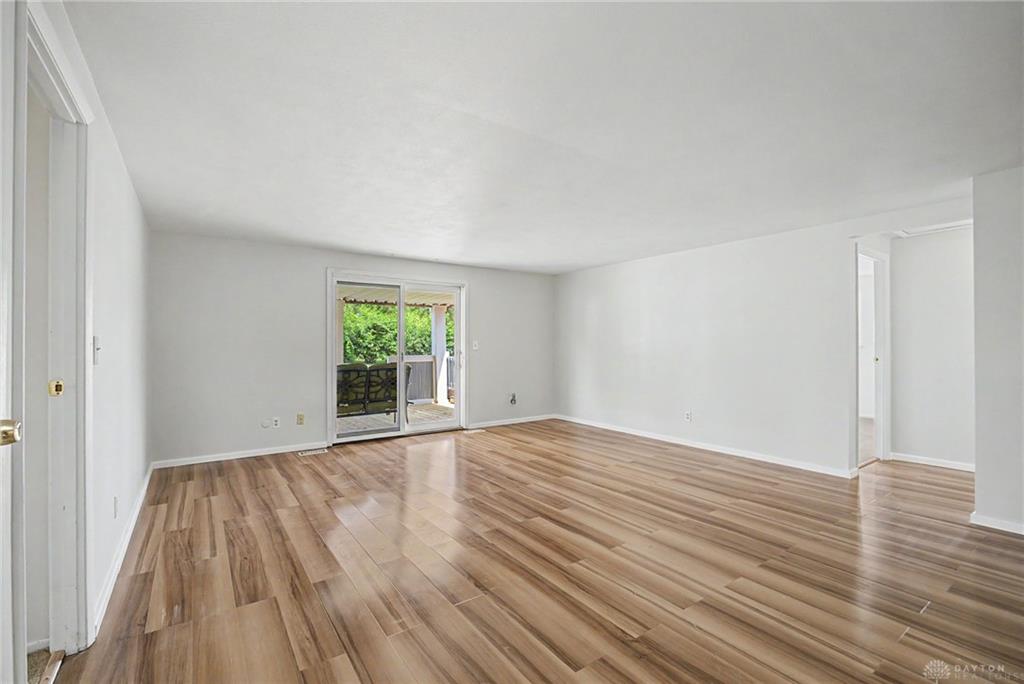 7361 Claircrest Property Photo 16