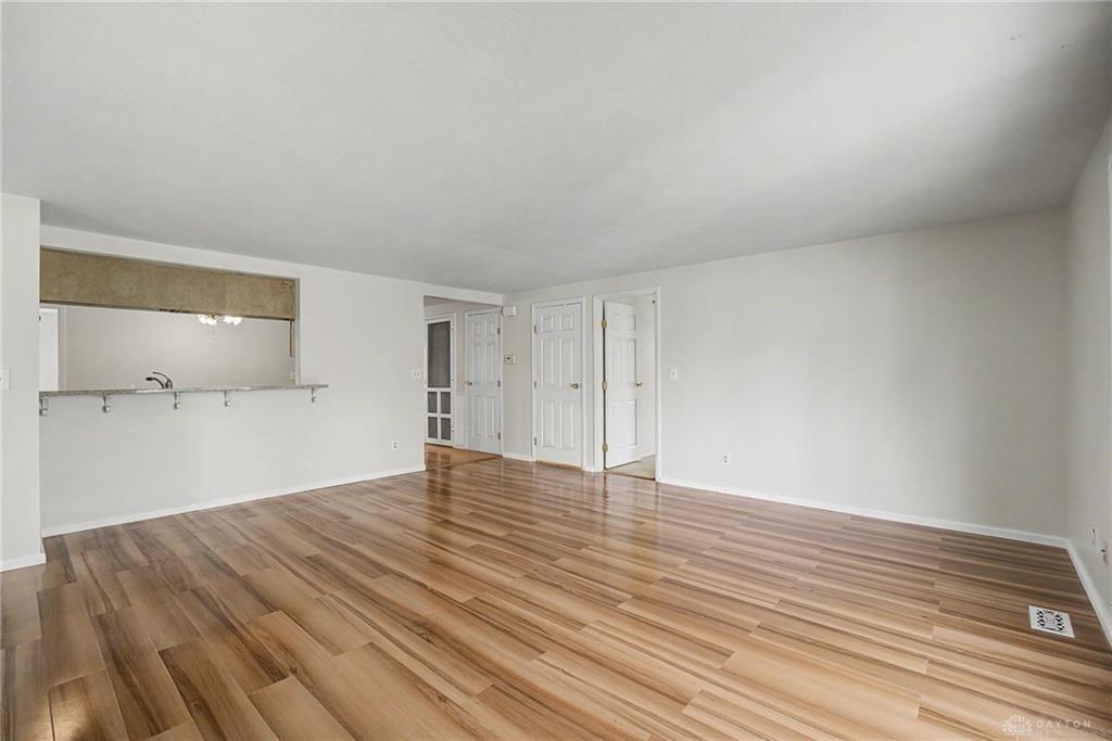 7361 Claircrest Property Photo 18