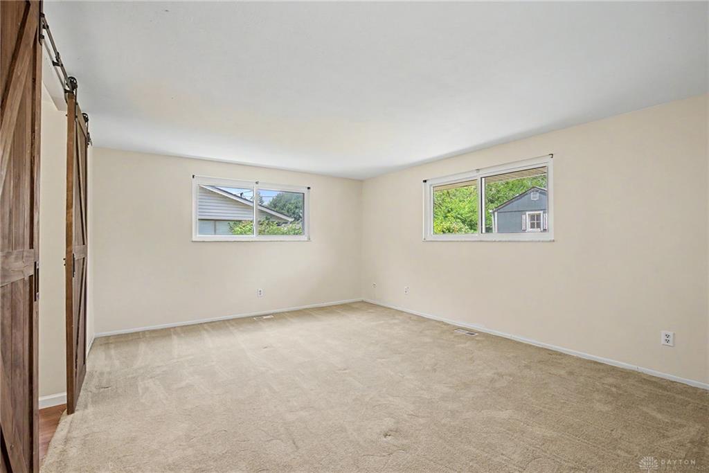 7361 Claircrest Property Photo 27