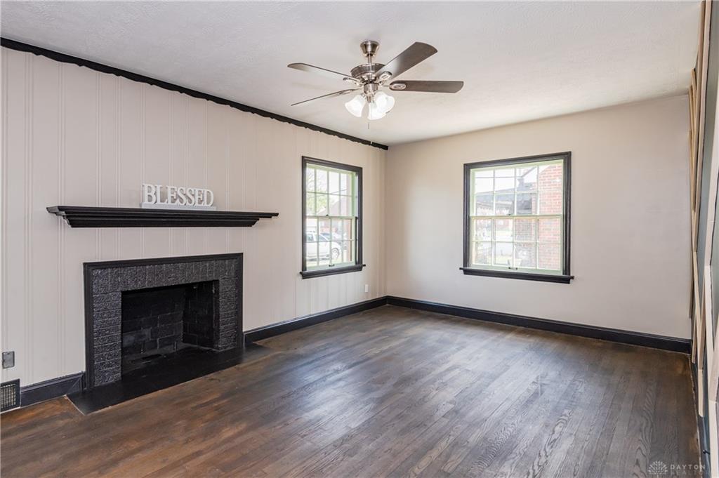 2421 Rugby Property Photo 5