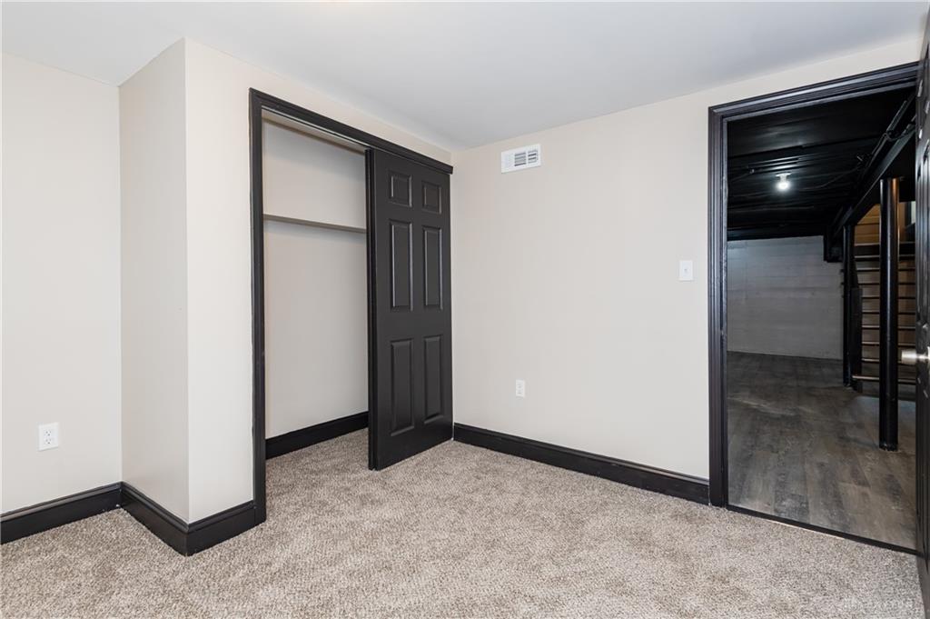 2421 Rugby Property Photo 29