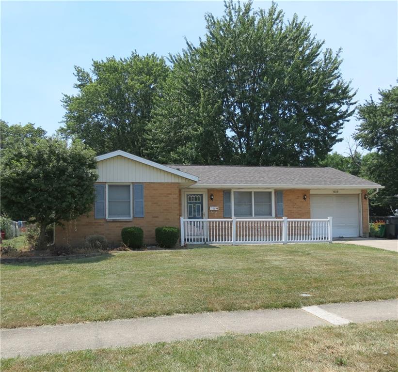 1633 Fair Oaks Property Photo 1