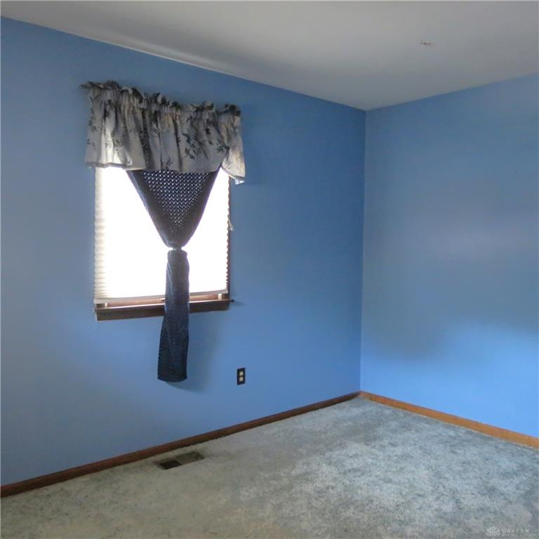 1633 Fair Oaks Property Photo 8