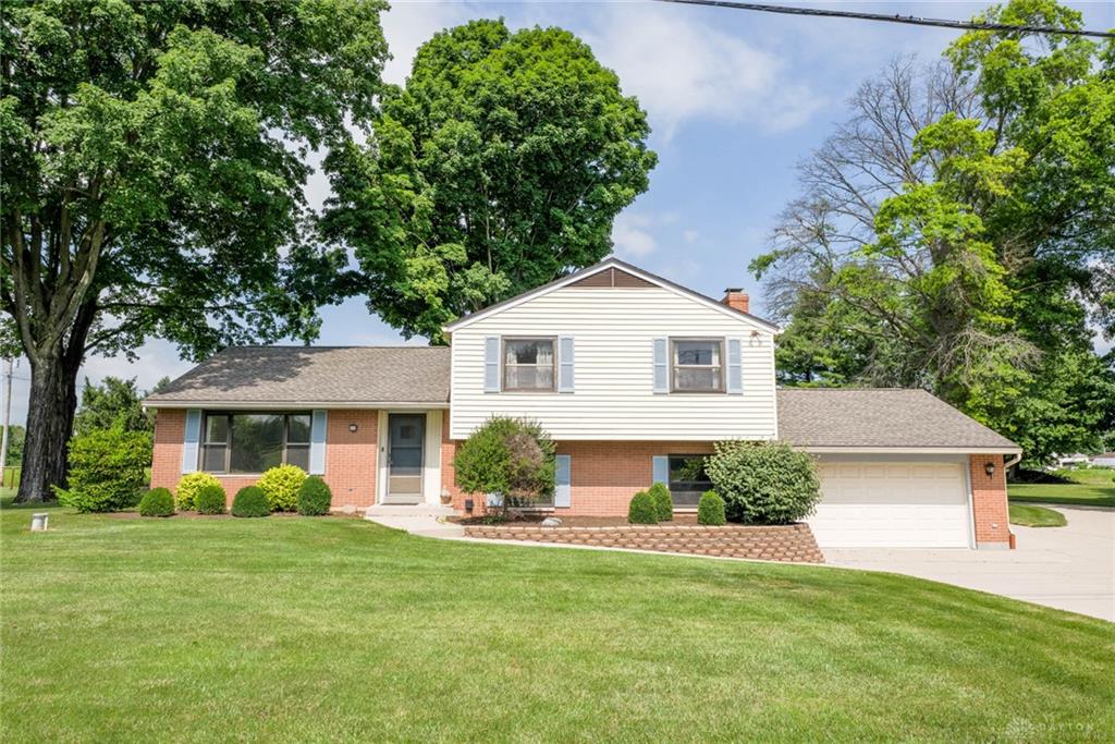 8663 Crestway Property Photo 1